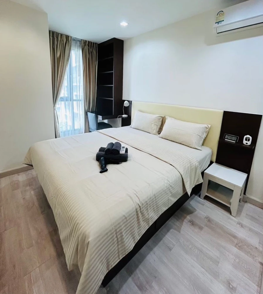 For rent!! Condo Ideo Mobi Sukhumvit 10th floor, Building B, swimming pool view, condo near BTS On Nut, hurry up and decide to rent now!!