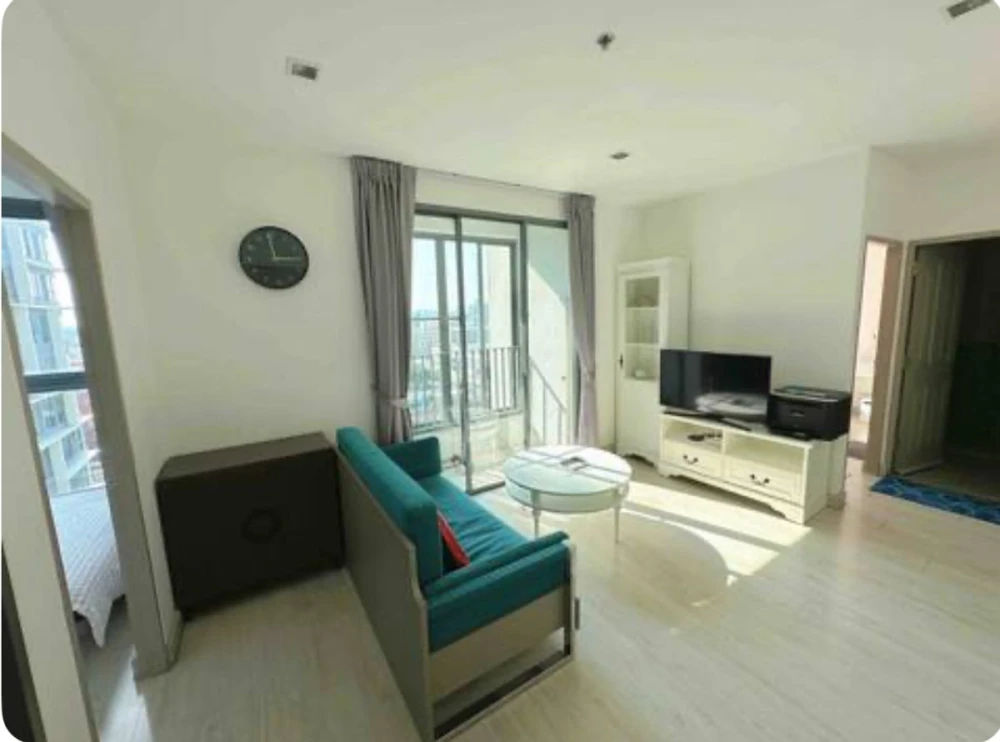 For rent!! Condo Ideo Mobi Sukhumvit 11th floor, Building B, swimming pool & BTS view, fully furnished, ready to move in, don't miss it!!