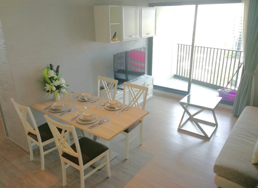 For rent: 2-bedroom condo at Rhythm Ekkamai, very spacious, full of facilities, can you not book it?