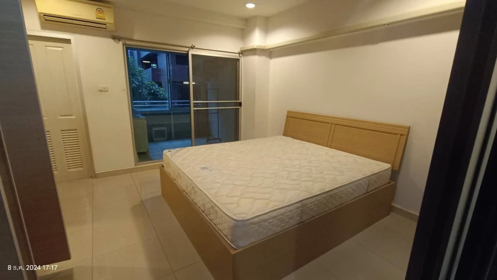 For rent: Aree Place condo. Spacious and comfortable unit with ample living space at a great price. Don't miss out!