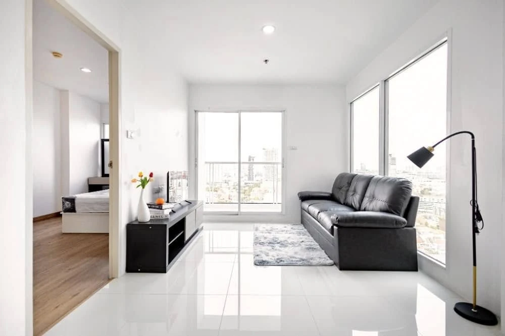 Condo for rent, BTS Residence, spacious room, comes with usable space. If you don't reserve, you'll regret it.