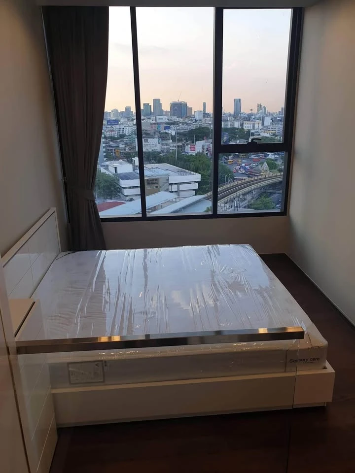 For rent: Condo Ideo Q Victory, beautifully decorated room, fully equipped with amenities, just drag your bags and move in.