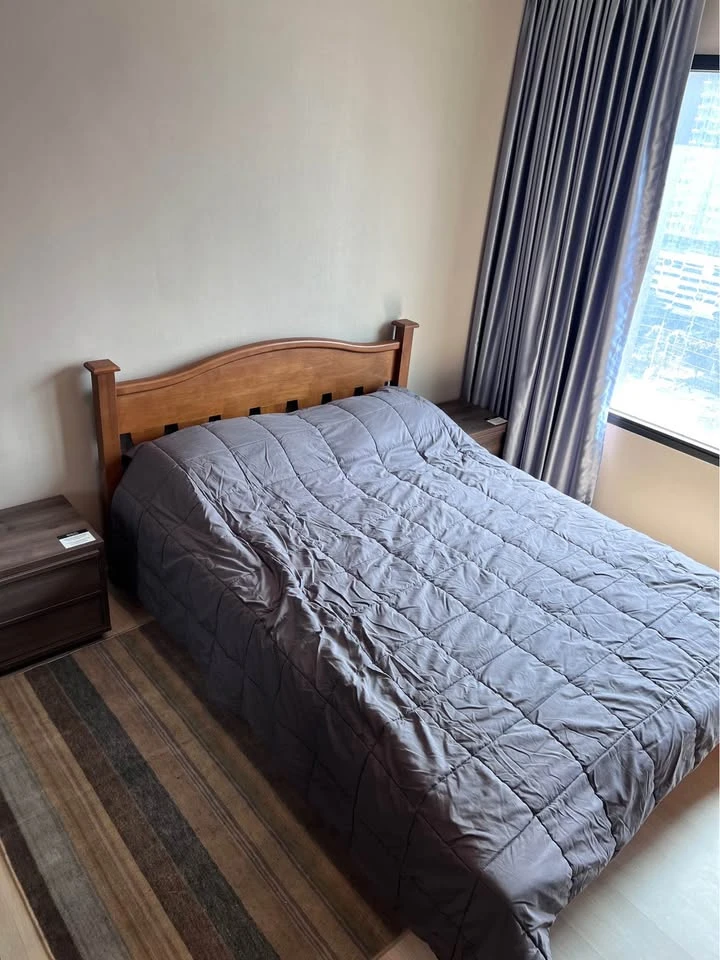 Condo for rent, Life Asoke, ready to move in, fully furnished, great price. Book today! Don't miss out!