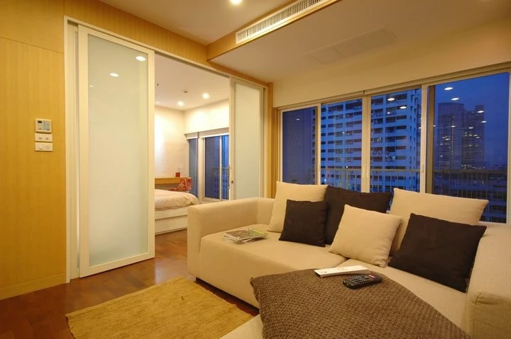 Condo for rent: Noble Ora, large and comfortable room with usable space. You definitely shouldn't miss it.