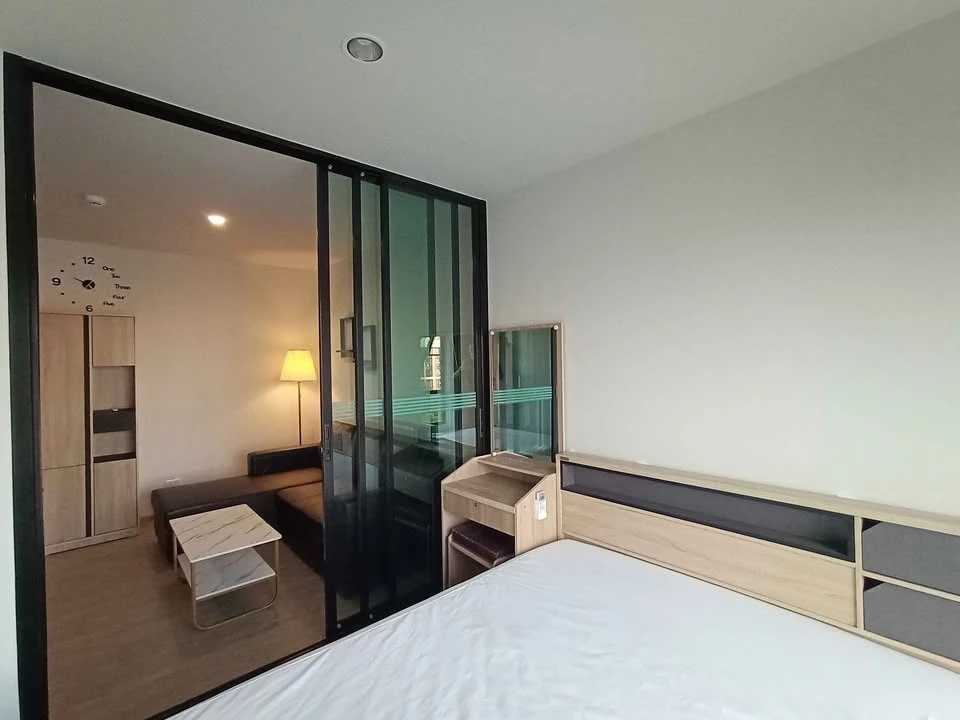 Condo for rent, REACH Phaholyothin 52. Clearly partitioned rooms, fully furnished. Book now, don't wait!