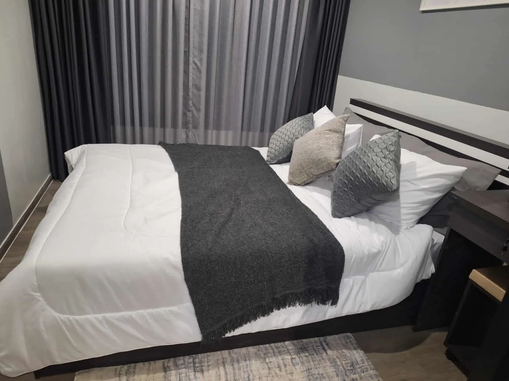 Condo for rent: Reach Condo, Phaholyothin 52. Fully furnished and ready to move in. Complete amenities. Book now, don't wait!