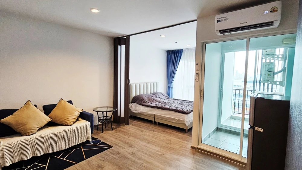 Condo for rent: Regent Home Bangna, Building D, open view + park, separate rooms, hurry and reserve today!