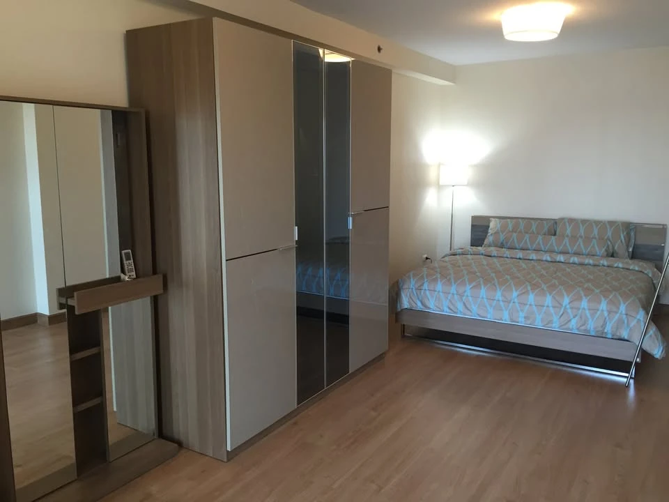 Condo for rent: Supalai Park Ekkamai Thonglor. Large, comfortable room with plenty of space. Everything you need is here. Come reserve now. Don't dela