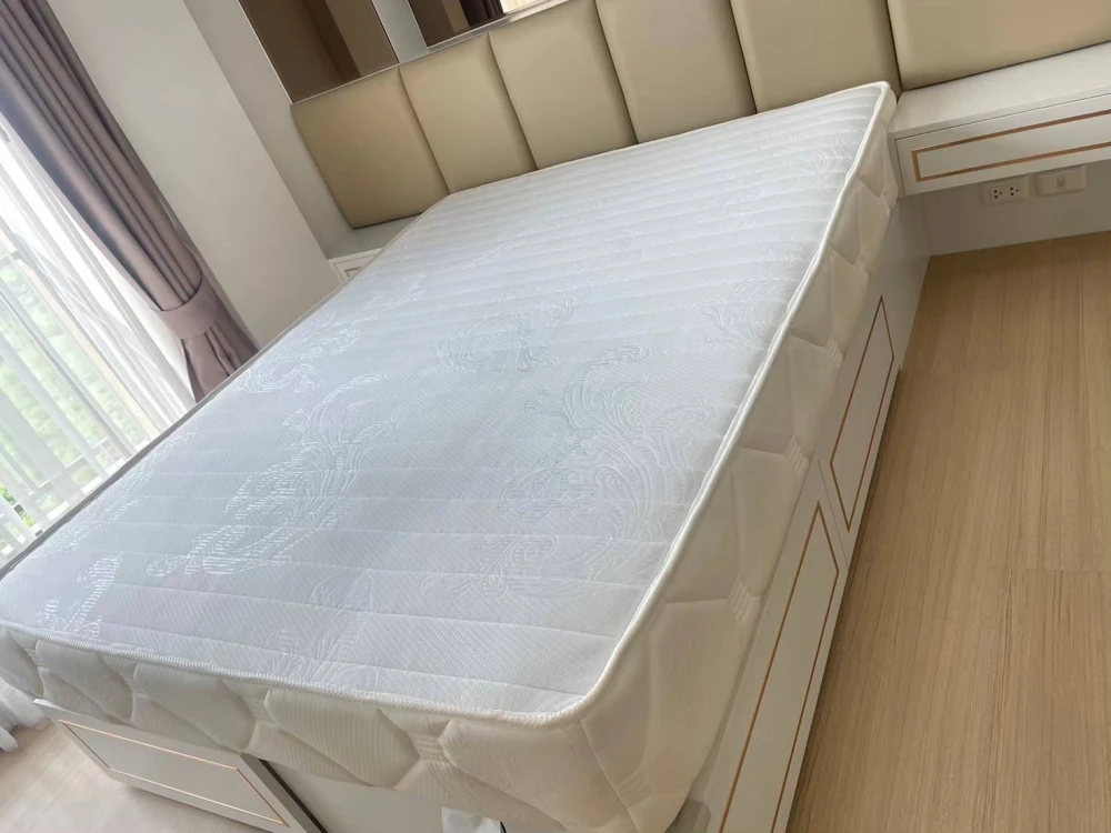 For rent!! Condo Supalai Veranda Rama 9, just bring your bag and move in.