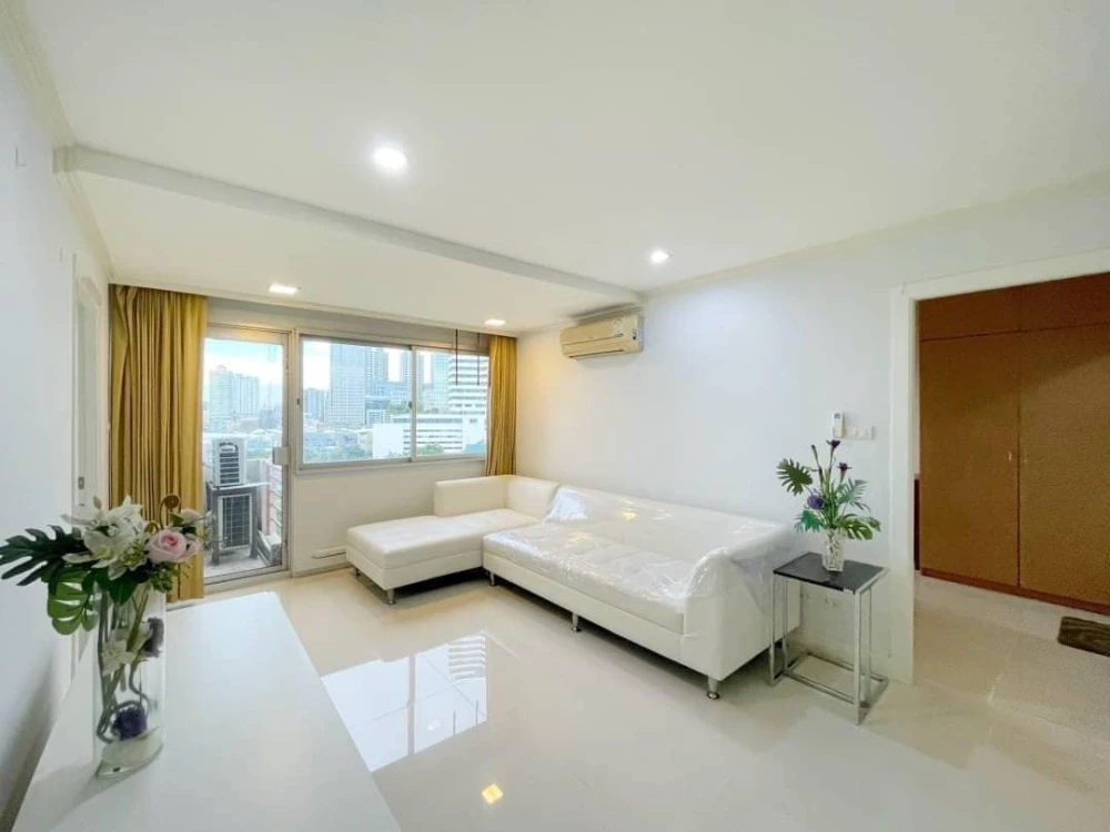 Condo for rent SV city Rama 3, large room, comfortable, comes with usable space, come and reserve it now, don't miss the opportunity.
