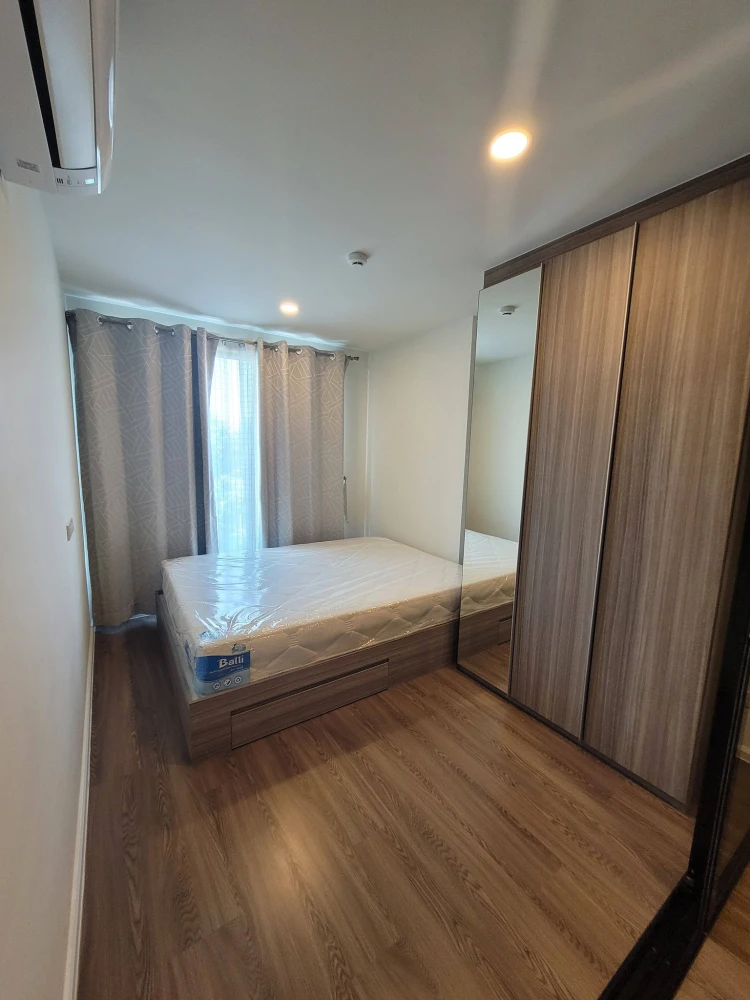 Condo for rent, The Origin Ramintra Station 83. The unit is partitioned into separate, well-defined zones. Great price! Book now!