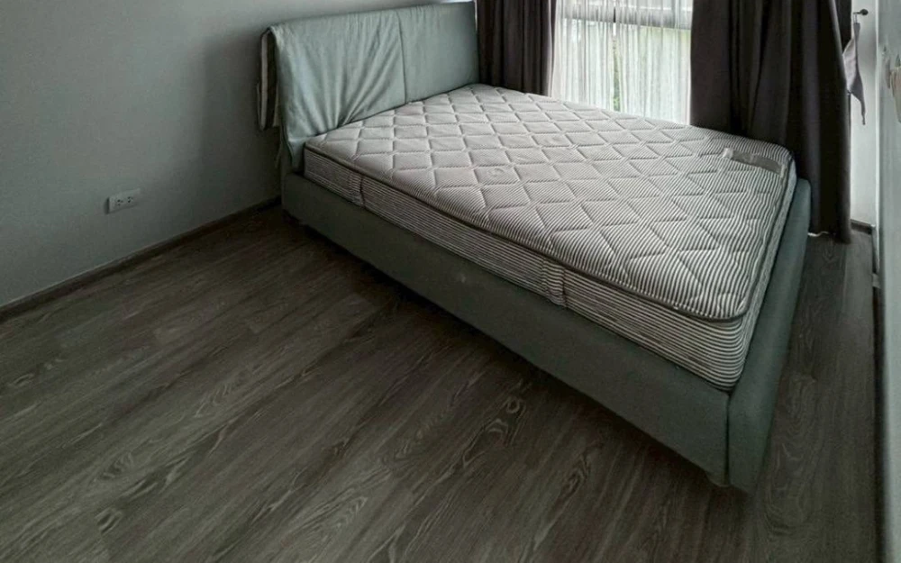Condo for rent ZELLE RATTANATHIBET Nonthaburi, spacious room, ready to move in, furnished, just come with yourself and you can move in!!!
