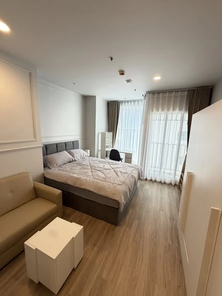 For rent: Culture Thonglor, studio room, fully furnished with all appliances.