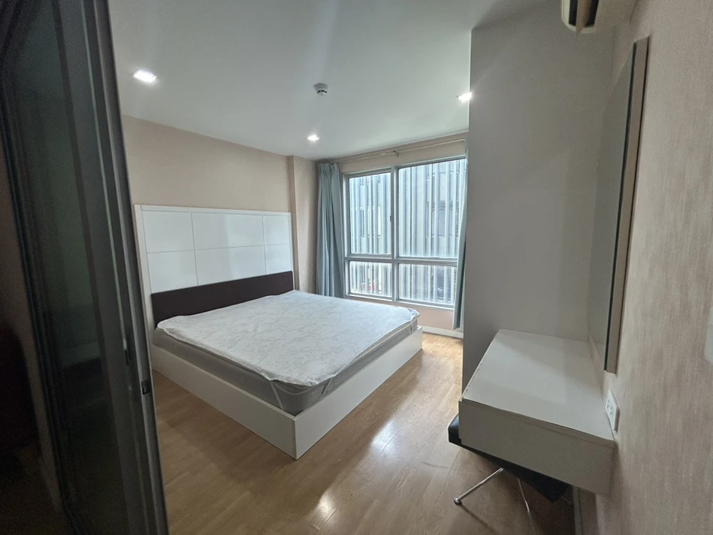 For rent: Casa Condo Ratchada-Tha Phra. Great value, comfortable living. Book now!!