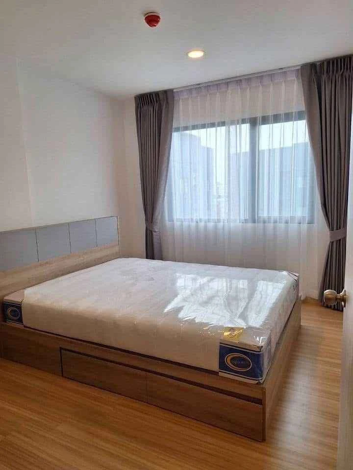 For rent: Chewathai Hallmark Lat Phrao - Chokchai 4, ready to move in, spacious living space, great price, come reserve now!