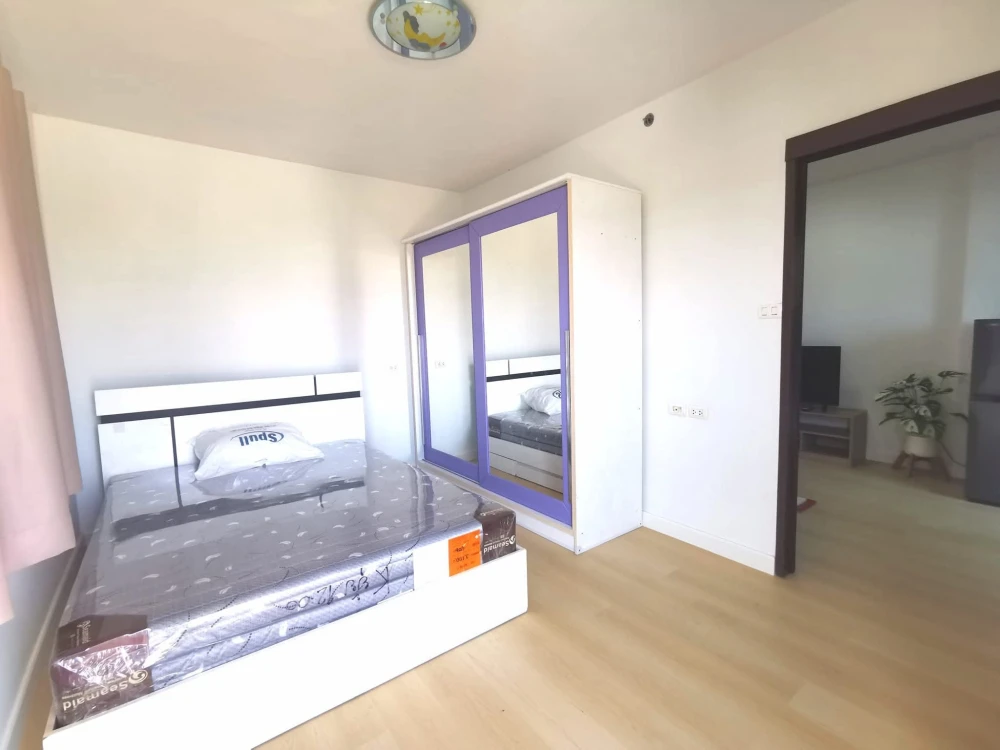 For rent: City Home Srinakarin, corner room, nice to live in, good price, easy on the pocket, hurry and book before you miss out++