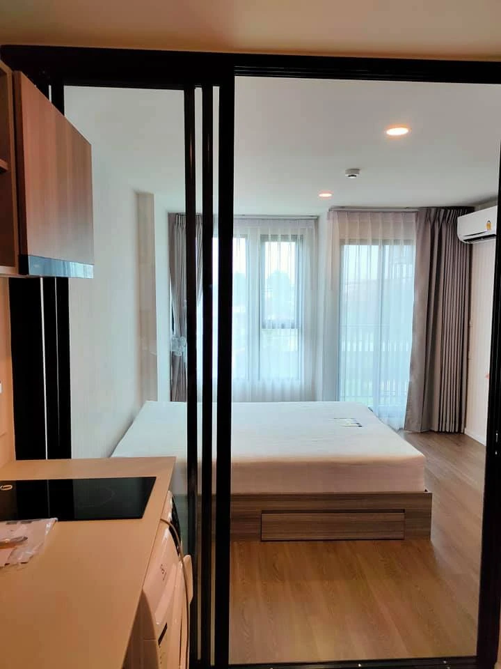 For rent: The Origin Ramintra 83 Station, separate rooms, affordable price, you'll regret it if you don't reserve.