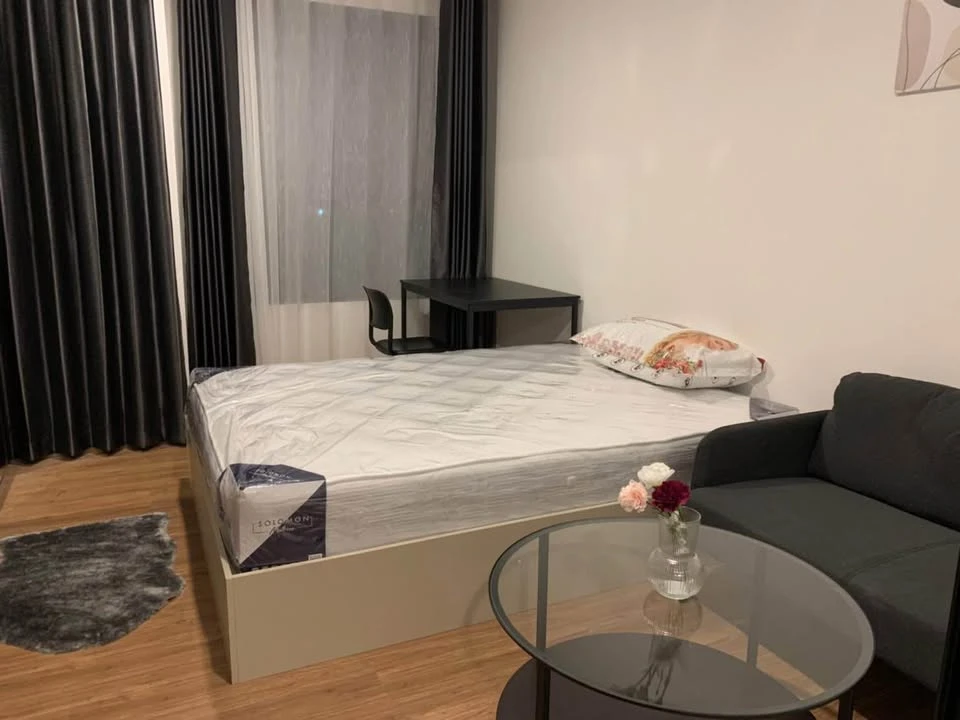 For rent: The Origin Ram 209 Interchange, 25 sq m room, 6th floor, good view, not too high, not too low, ready to move in! Just bring your bags.