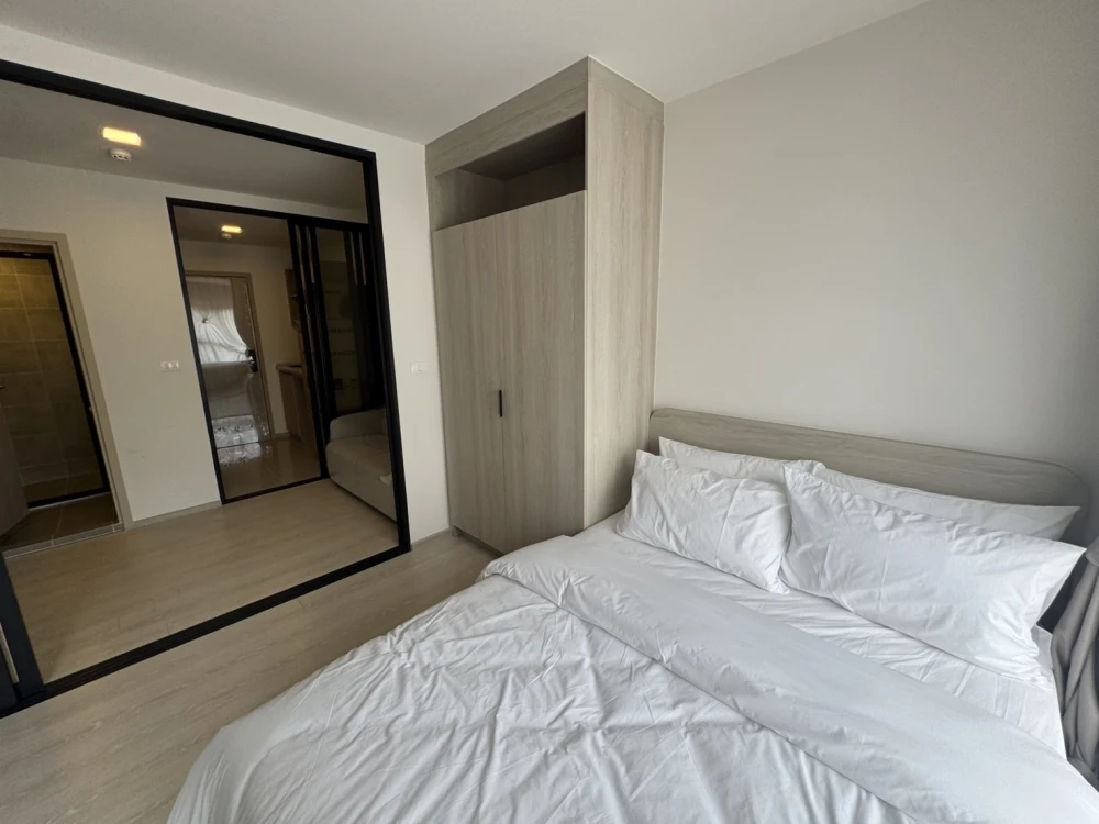 For rent!! D Condo Shine Rangsit, 2nd floor, Building B, beautiful room, fully furnished, ready to move in, don't miss it!!