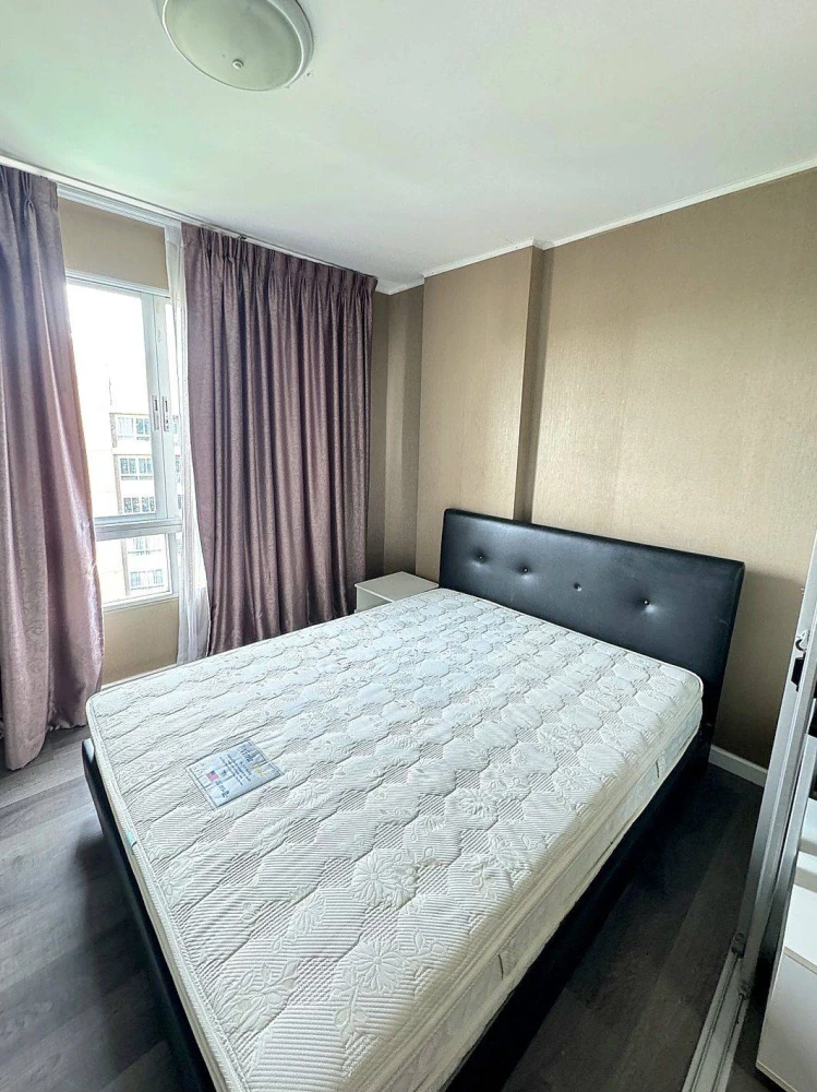 For rent!! D Condo Campus Rangsit Phase 1, 8th floor, Building D, swimming pool view, beautiful room, good location, hurry to book now!!