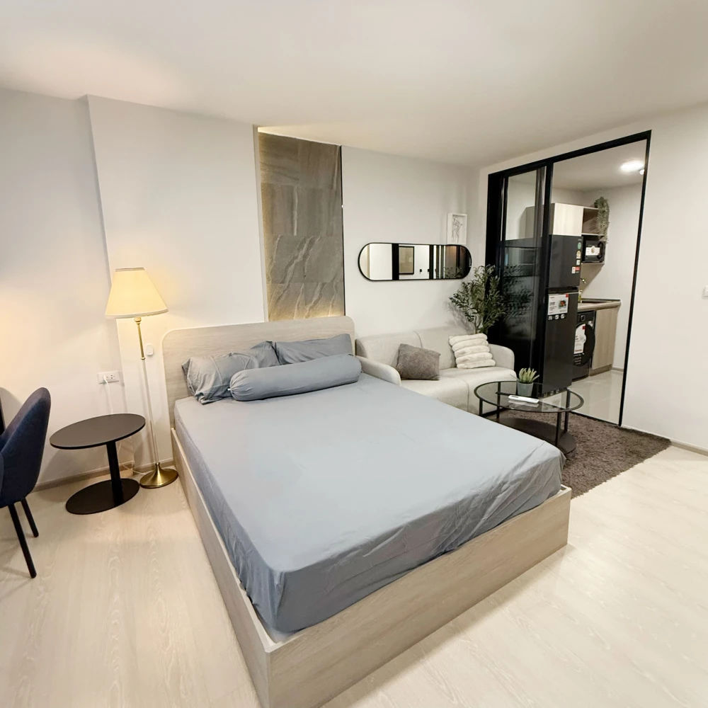 For rent: D Condo Hype Rangsit, decorated in clean white tones, complete with electrical appliances and furniture, all here in one place, book now, do