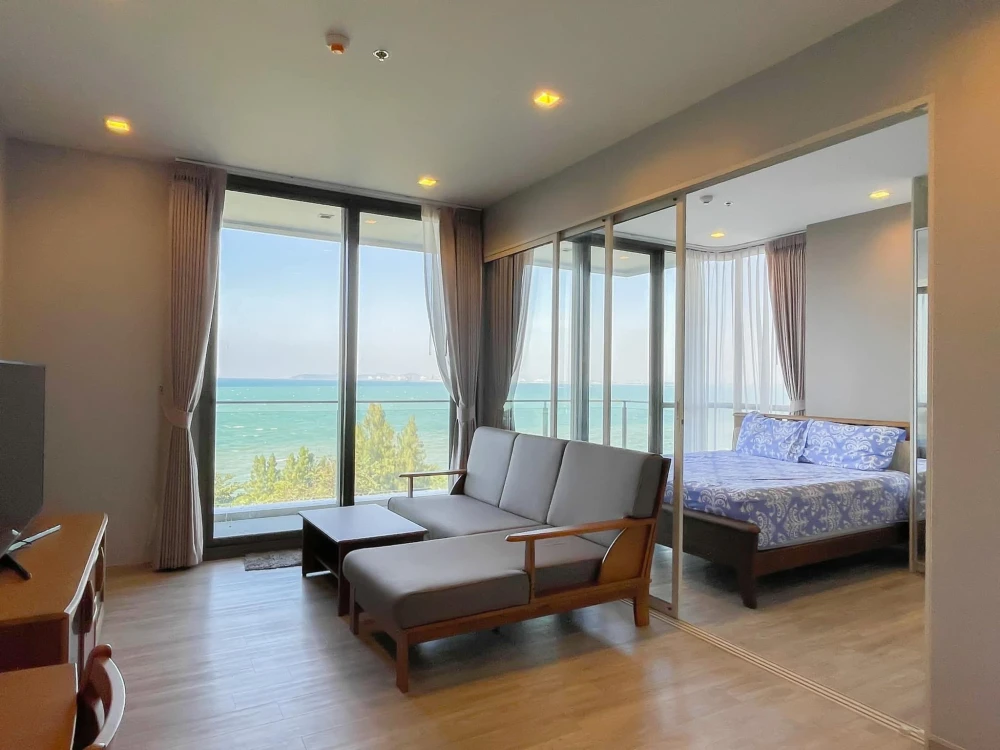 For rent: Baan Plai Had, 5th floor, beautiful sea view, near Wong Amat Beach and Sanctuary of Truth, don't miss it.