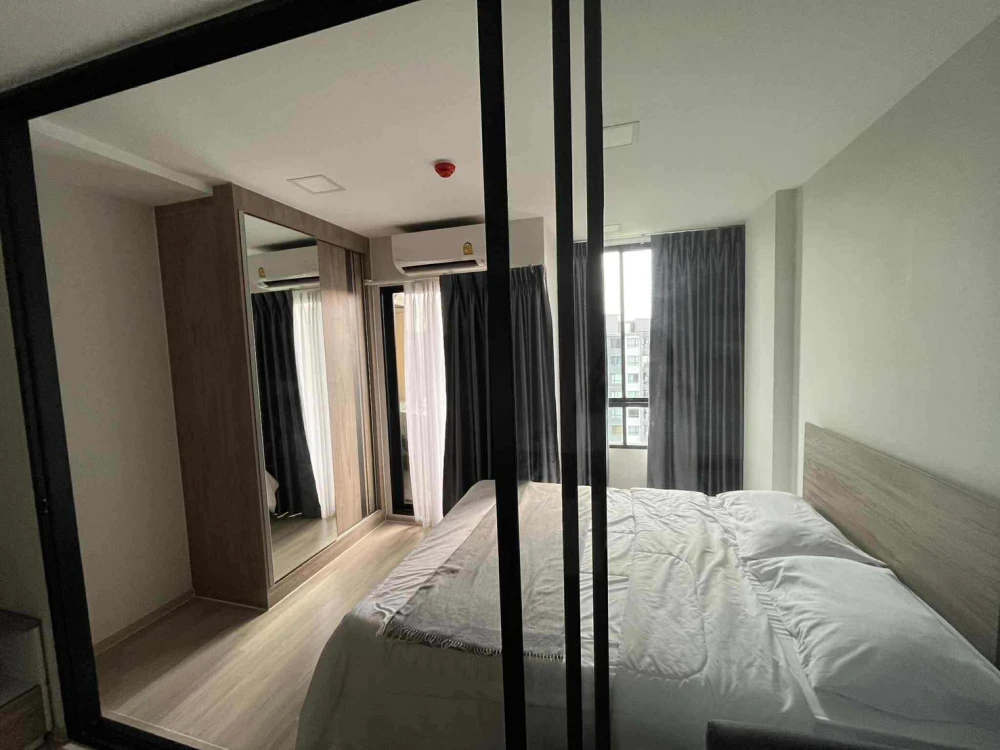 For rent: Plum Condo Saphan Mai Station, fully furnished with furniture and appliances, just bring your bags and move in.