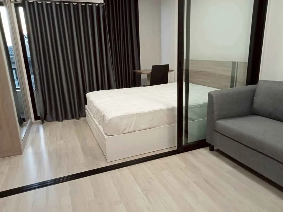 For rent: Plum Condo Saphan Mai Station. Partitioned rooms, fully furnished with appliances. Great price! Don't miss out!