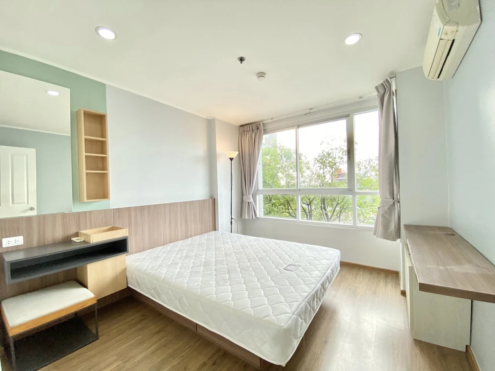 For rent: U Delight Rattanathibet, spacious and comfortable room, fully furnished, good price, book now, don't miss out!