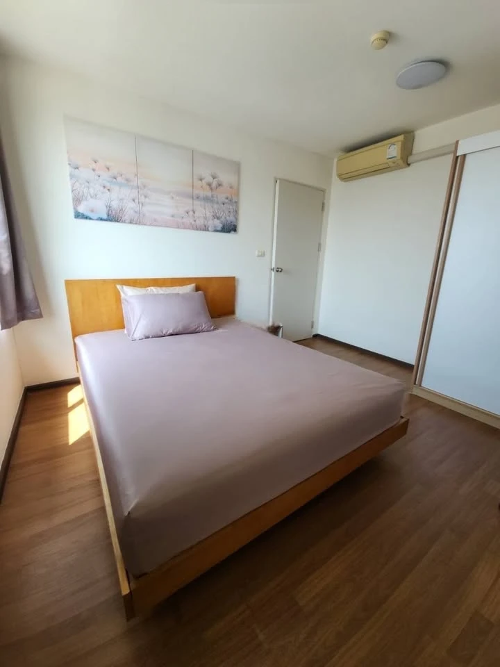 For rent, U Ratchayothin, beautiful room, good atmosphere, ready to move in, complete facilities, hurry and book now.