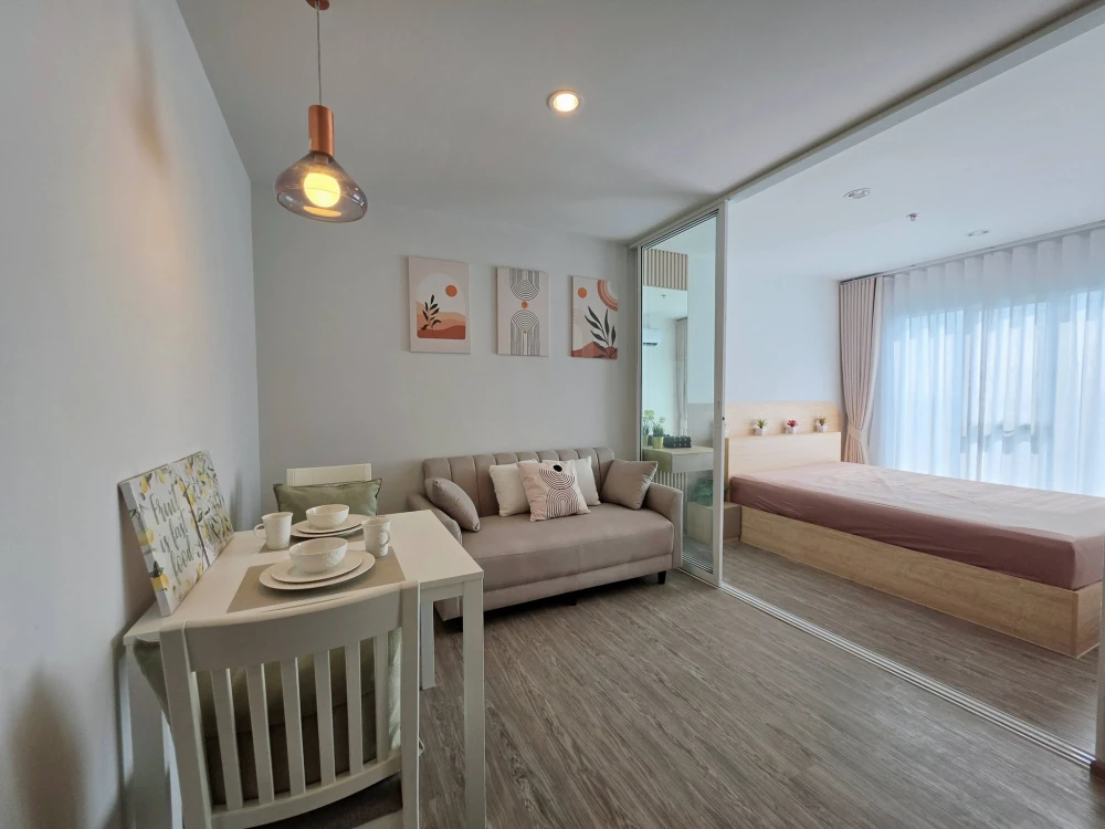 For rent: Regent Home Bangna, Building B, very high floor, river view, excellent ventilation. Book now!