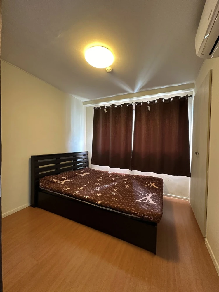 For rent: Lumpini Condo Town, Chonburi-Sukhumvit. Ready to move in, fully furnished, affordable price. Just bring your belongings and move in.