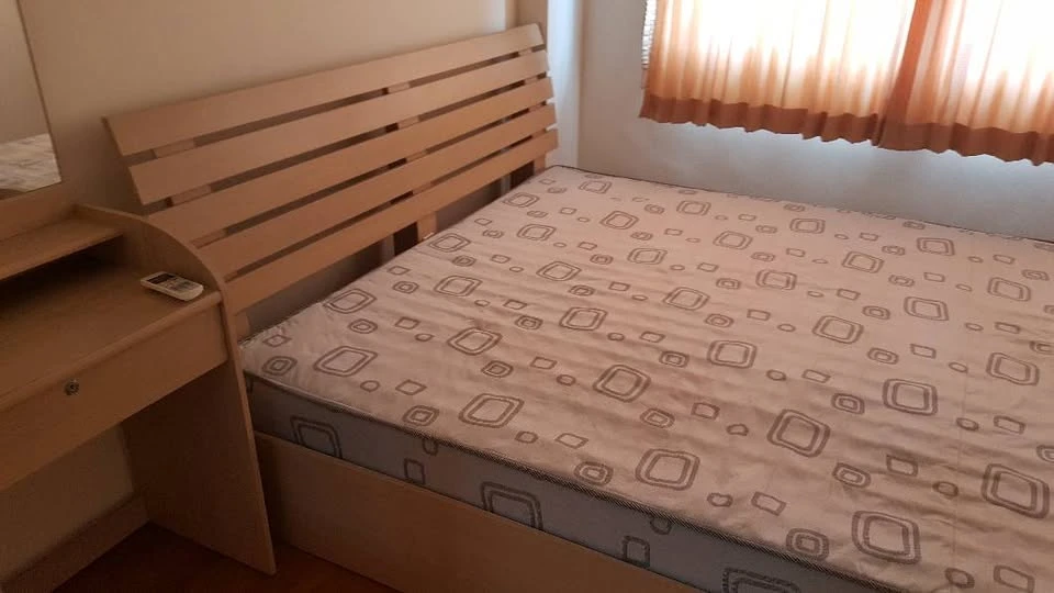 For rent: Lumpini Condo Town Ramintra - Lak Si. Fully furnished, complete with electrical appliances. Nice atmosphere. Don't miss it or you'll regret