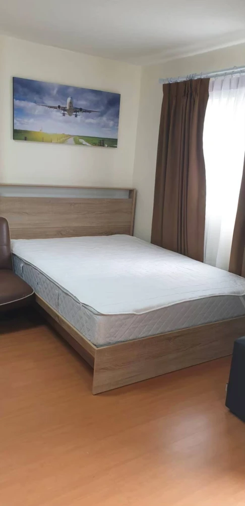 For rent: Lumpini Condo Town Romklao-Suvarnabhumi. Ready to move in. Fully furnished. Hurry and reserve now. Don't delay.