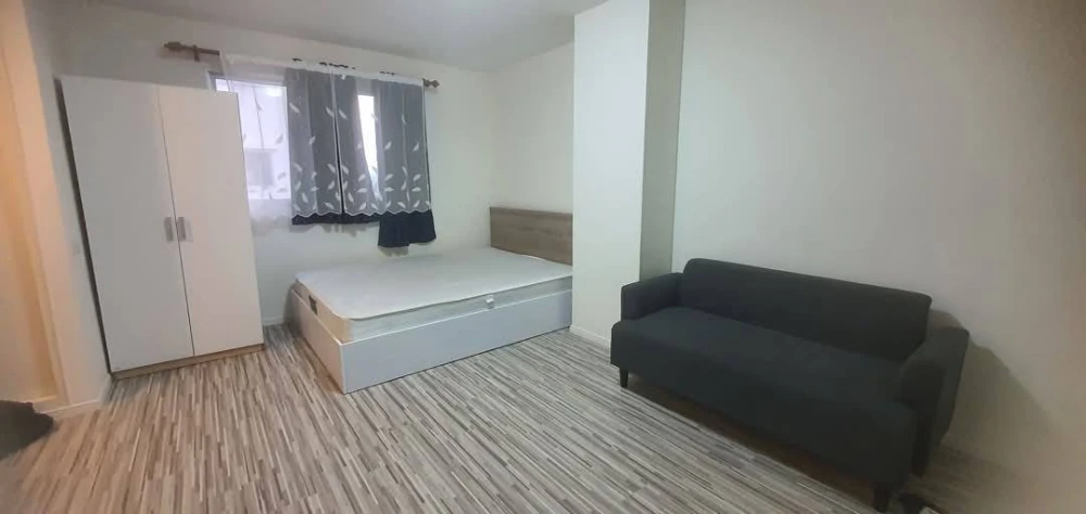 For rent: Lumpini Township Rangsit Khlong 1, 4th floor, fully furnished, nice to live in. If you don't book, you'll regret it.