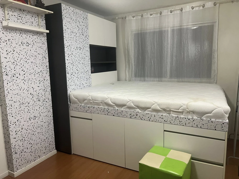 For rent: Lumpini Township Rangsit Khlong 1, Building A2, next to the exit, within walking distance to plenty of food! Interested? Reserve now!