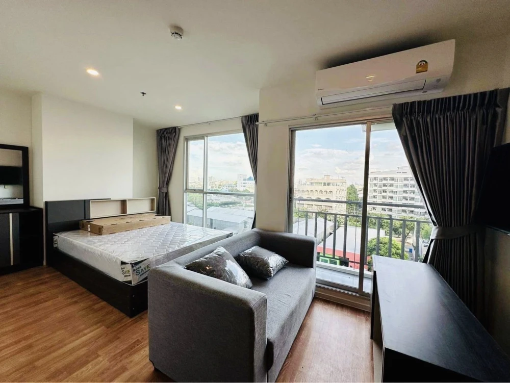 For rent: Lumpini Park Borommaratchachonnani-Sirinthon, 6th floor, Building A, corner room, fully furnished, great deal, reserve now!