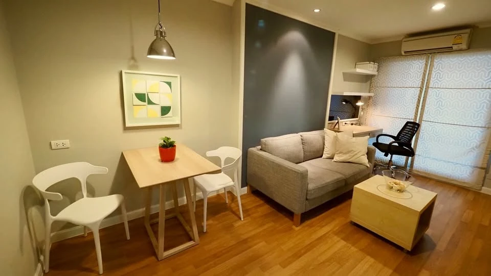 For rent: Lumpini Park Riverside - Rama 3. Beautifully decorated room with a pleasant atmosphere for a better quality of life. Relax after work with r