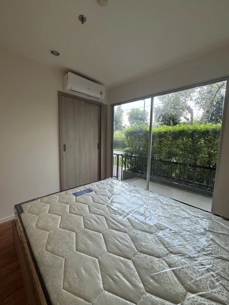 For rent: Lumpini Park Phetkasem 98, ready to move in, fully furnished, hurry to reserve, this price is hard to find.