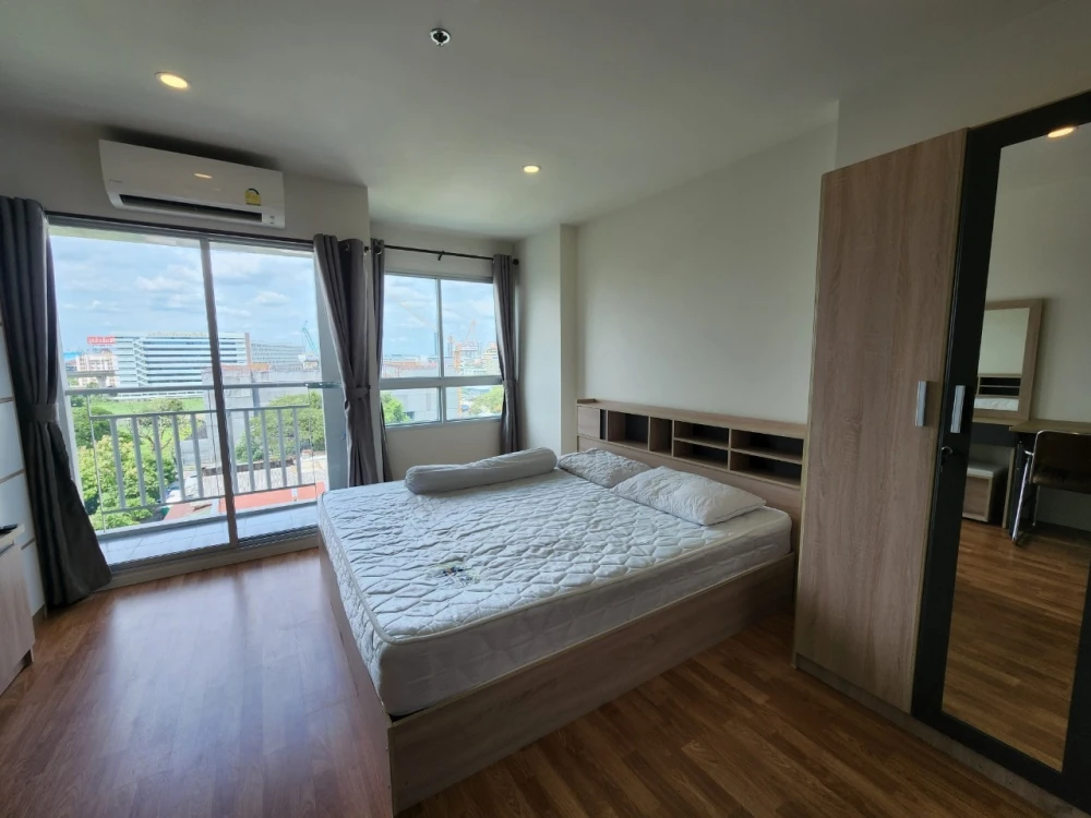 For rent: Lumpini Ville Phatthanakan-Srinakarin, ready to move in, fully furnished, affordable price. Reserve now, don't miss out!