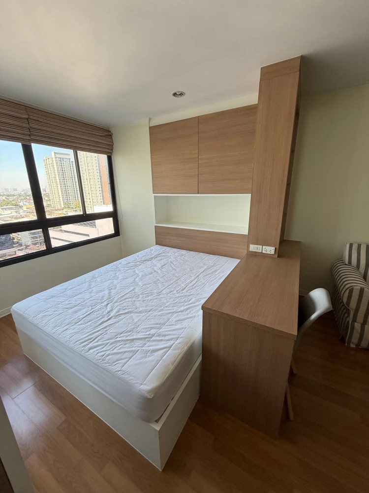 For rent: Lumpini Place Ratchada-Tha Phra, a nice room with complete decorations. Reserve now!
