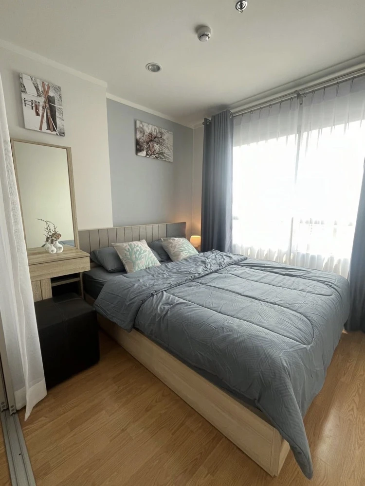 For rent: Lumpini Place Srinakarin-Huamark Station, Building A, 20th floor, open view, fully furnished with appliances. Don't miss out!