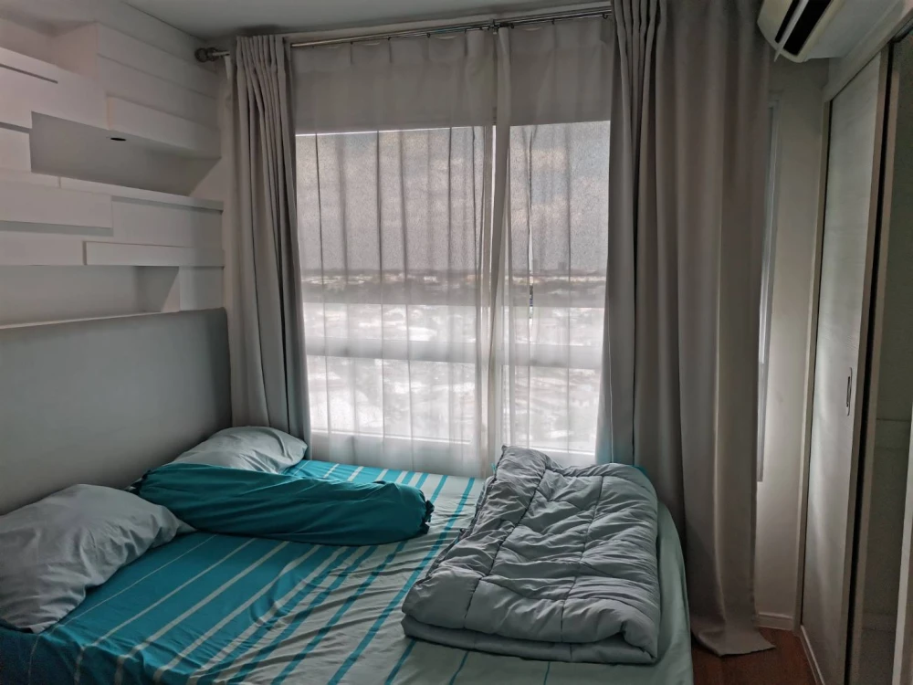 For rent: Lumpini Place Suk Sawat - Rama 2, with a clear and comfortable city view, fully furnished, ready to move in immediately.