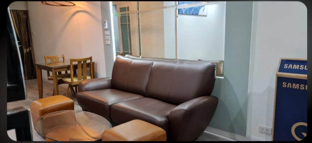 For rent: Waterford Diamond Sukhumvit 30/1, large room, comfortable, 28th floor, open city view, come and reserve today.