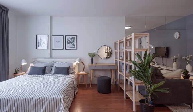 For rent: One X Sukhumvit 26, spacious, airy, comfortable room decorated in Scandinavian style, ready to move in immediately.