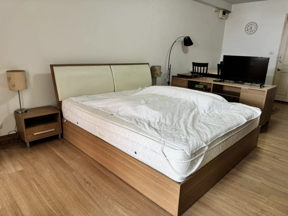 For rent: Supalai Park Srinakarin, studio room, 37 sq.m., 20th floor, fully furnished with appliances. Book now!