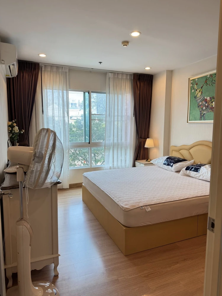 For rent: Supalai Wellington 2, 2nd floor, Building 4. Fully furnished, just move in with your luggage.