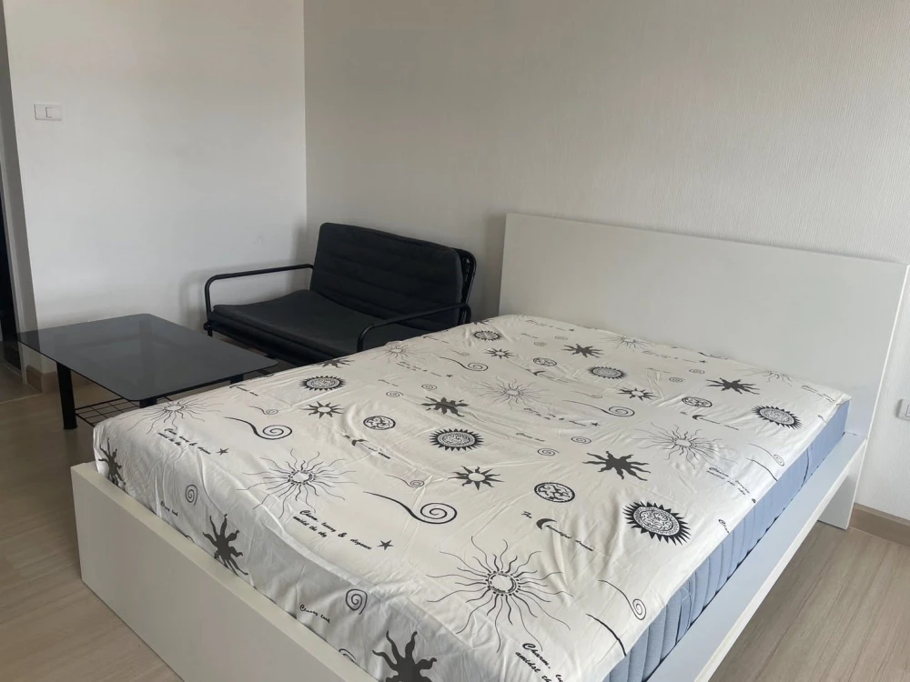 For rent: Supalai Veranda Ramkhamhaeng, high floor unit, very livable, fully furnished. Just bring your belongings and move in! Book now before it's t