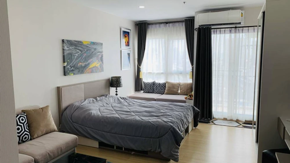For rent Supalai Veranda Phasi Charoen Station Studio room, fully furnished, full electrical appliances, hurry and book now.