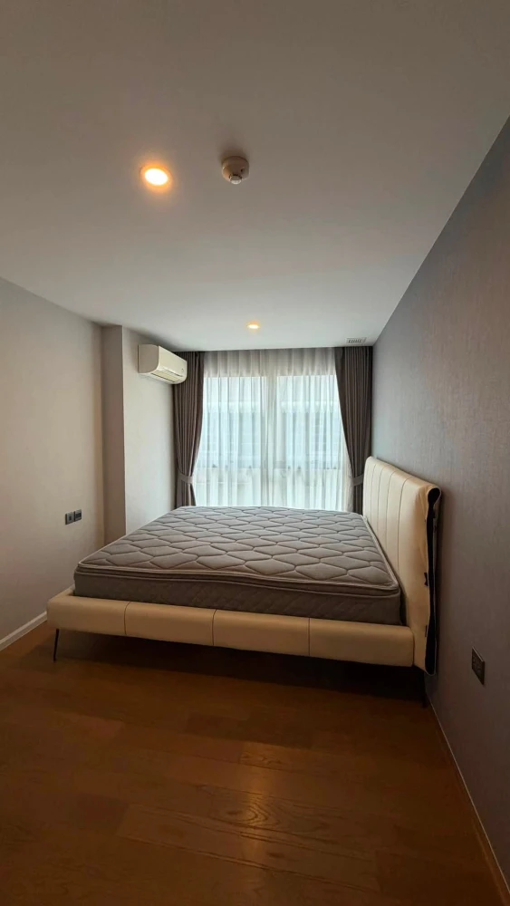For rent: Suan Bua Residence Ari - Ratchakru. Spacious and comfortable room, not cramped at all. Equipped with high-quality appliances. Book now!